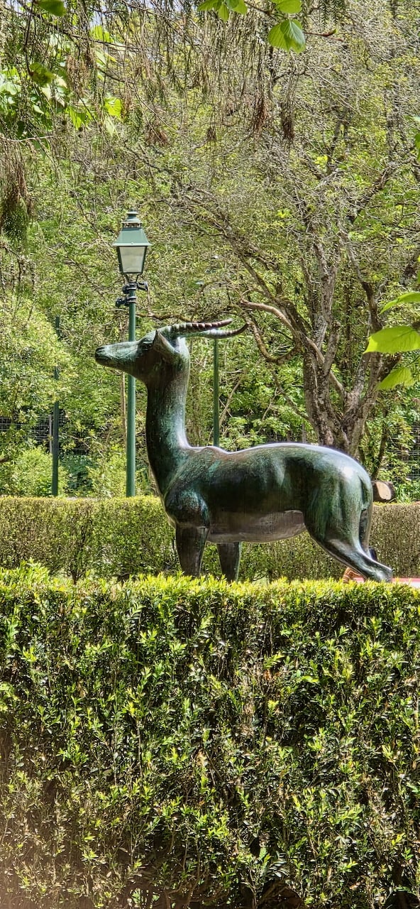 Park mit Skulpturen